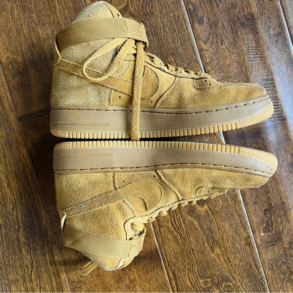 Nike Air Force 1 One High GS Wheat Flax Brown Suede 5Y = 6.5 Women's - Picture 7 of 14